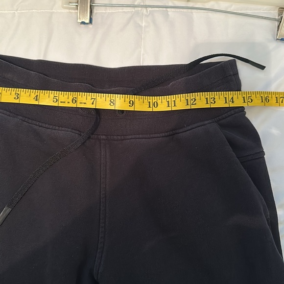 Lululemon Warm Down Jogger *28", Size 6 - Picture 9 of 11